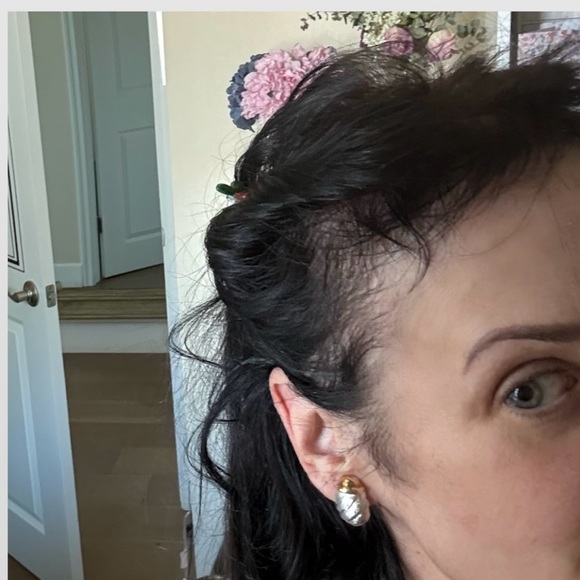 Christian Dior 18k gold plated vintage clip on earrings - Picture 6 of 16